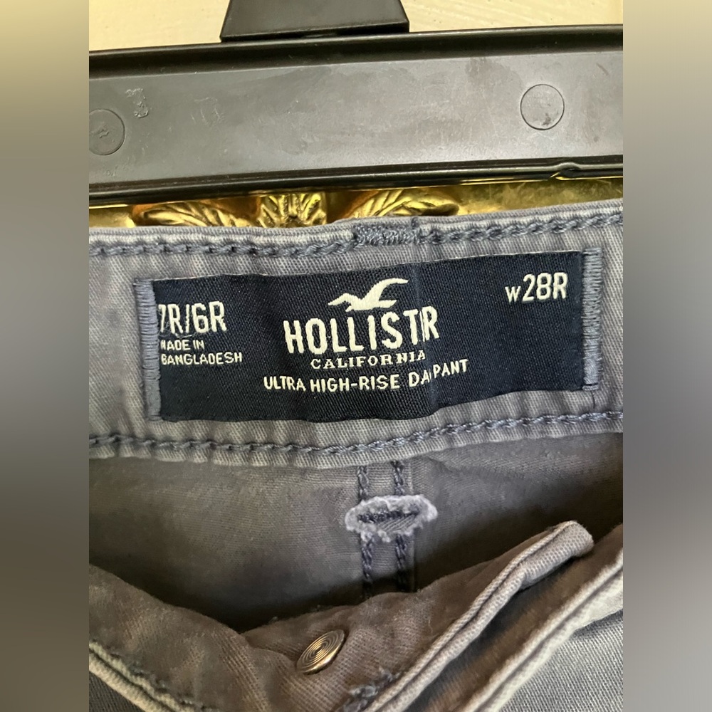 Hollister gray/purple cargo pants - Picture 5 of 5